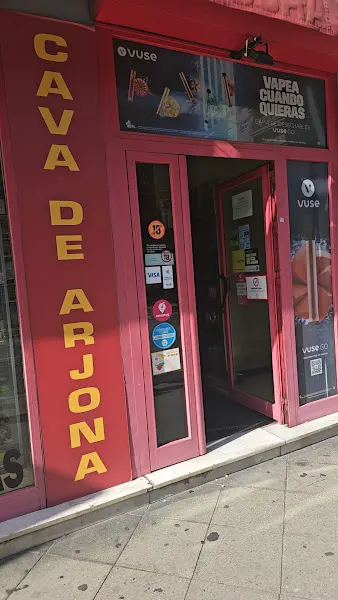 Tabacos La Cava De Arjona - Estanco en Sevilla - foto 3