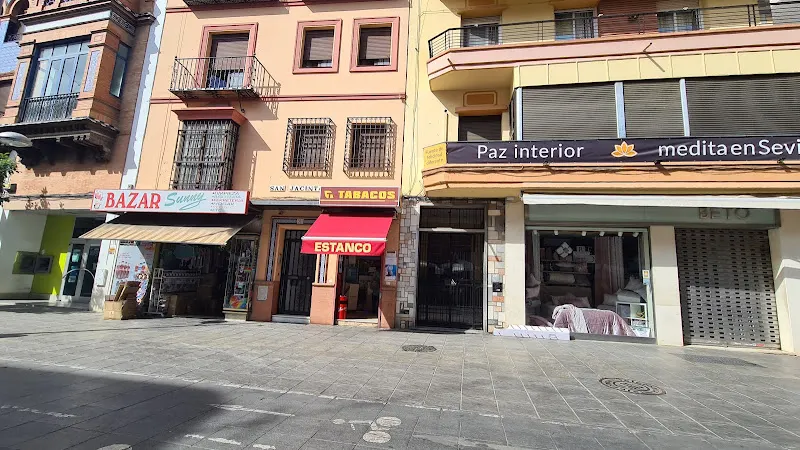 San Jacinto Peatonal - Estanco en Sevilla - foto 2