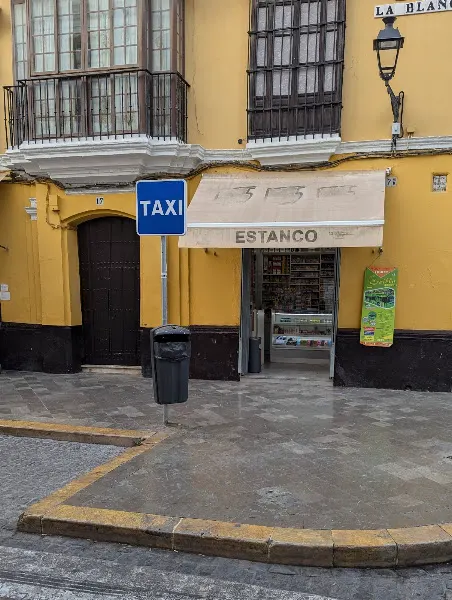 Estanco Santa María La Blanca