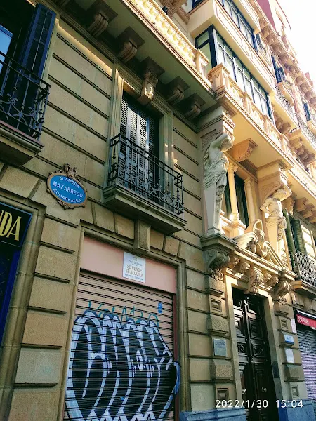 Tabacos en Bilbao - foto 2