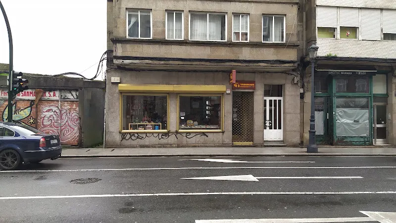 Estanco Pi y Margall - Estanco en Vigo - foto 2