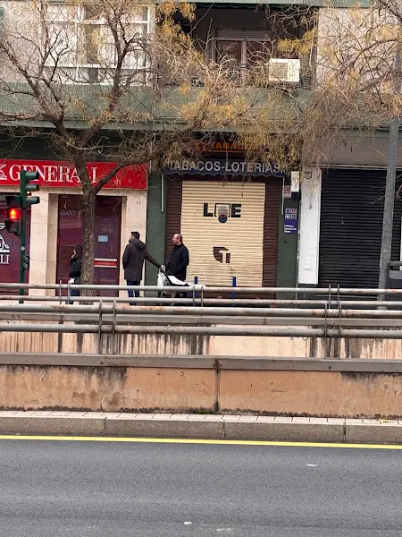 Tabacos - Estanco en Granada - foto 2