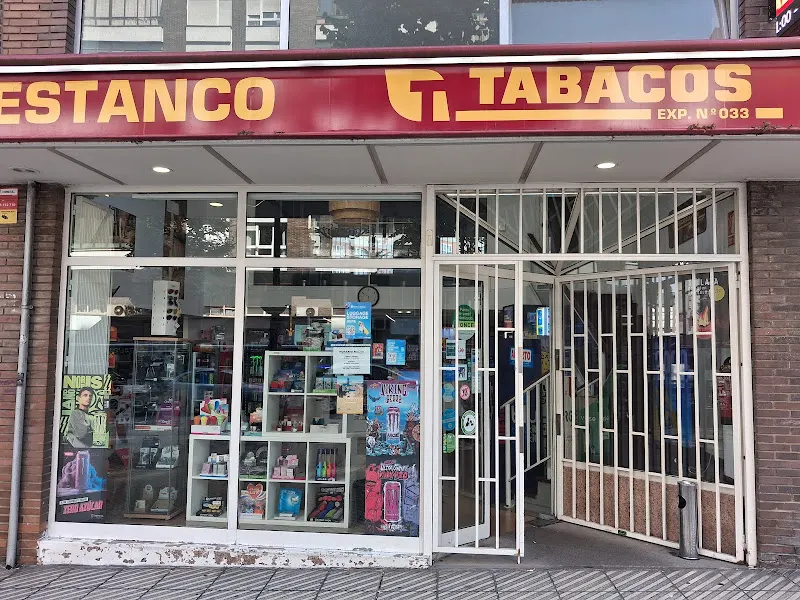 Expendeduría número 33 - Estanco en Oviedo - foto 2