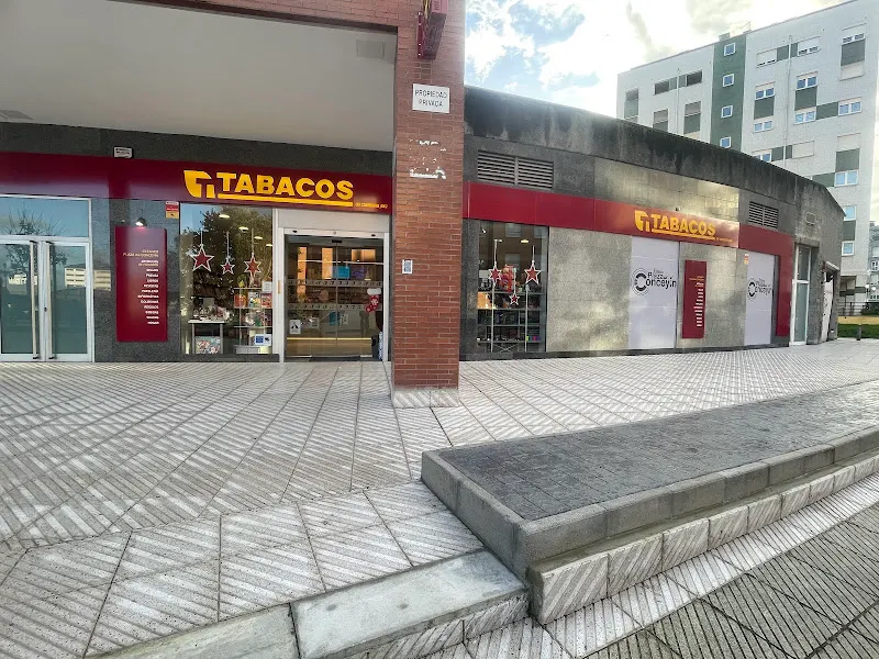Estanco Plaza Conceyín La Corredoria 02 - Estanco en Oviedo - foto 2
