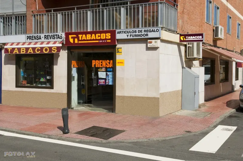 Estanco Nº 27 - El Zapillo - Estanco en Almería - foto 2