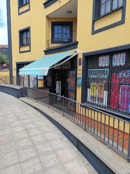Multitienda la Rotonda - Estanco en La Laguna - foto 2