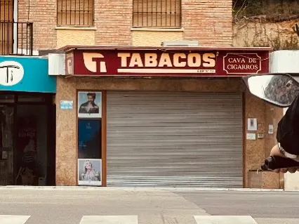 Tabacos en Marbella - foto 2