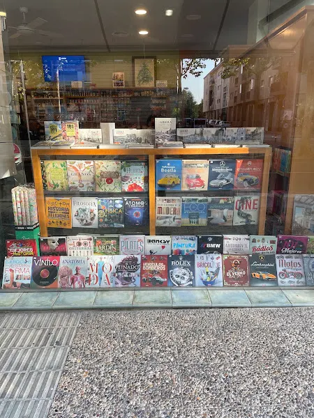 Estanc de Fontajau Tabacs i Cigars en Girona
