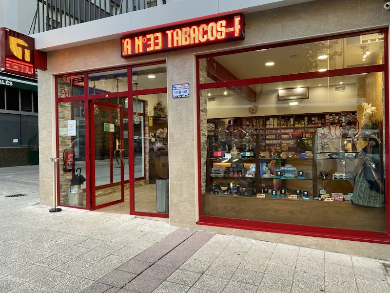Estanco Avilés Número 33 - Estanco en Avilés - foto 2