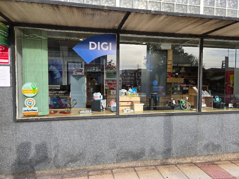 Estanco de Piñeiros - Estanco en Narón - foto 2