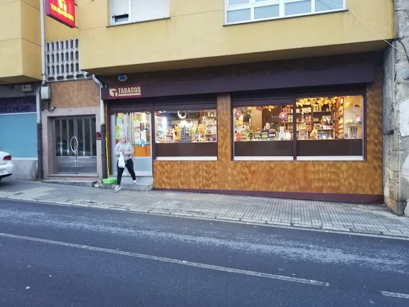 Estanco Bayuca. Marina Lista Muñiz - Arteixo