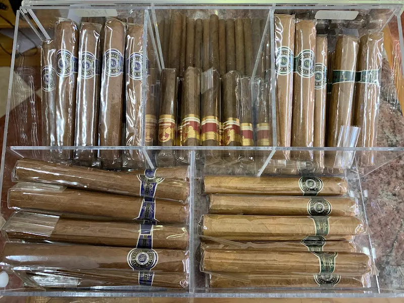 Estanco - Loterias y Apuestas del Estado Manzanil , Punto de recogida Celeritas , Amazon, Ups , Vinted go ,Gls - Loja
