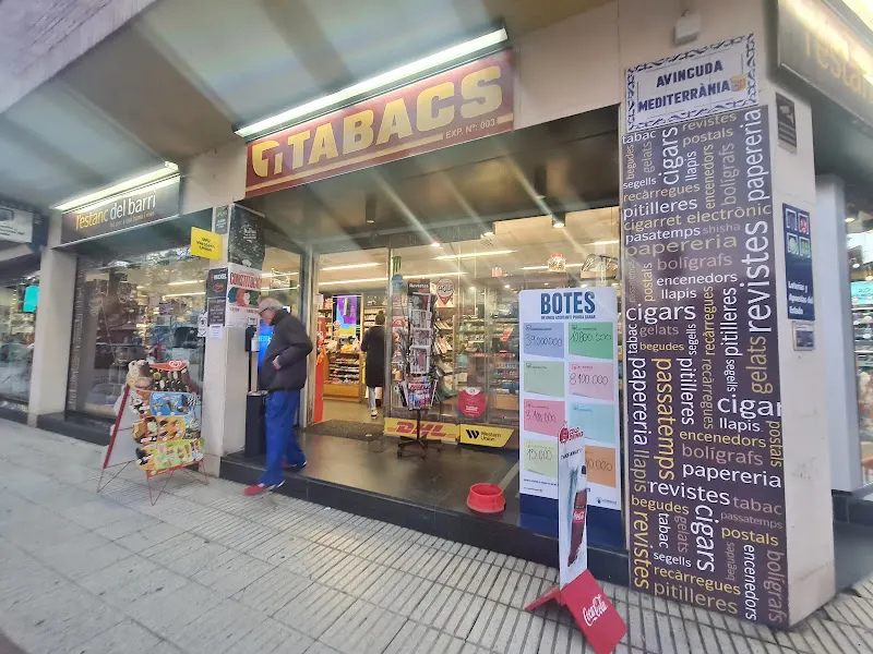 Lotería y Estanco del Barri - Estanco en Malgrat de Mar - foto 2