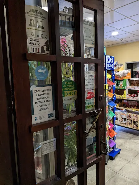 Estanco n°1 - Estanco en Tavernes de la Valldigna - foto 2