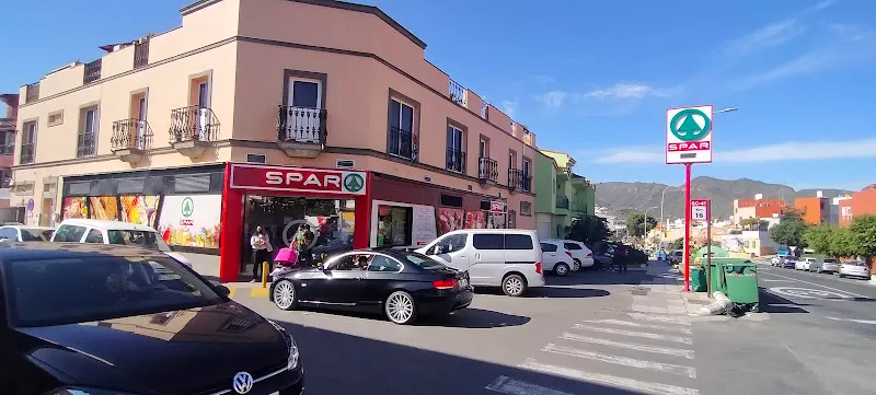 SPAR La Barrera - Supermercado en Valsequillo de Gran Canaria - foto 2