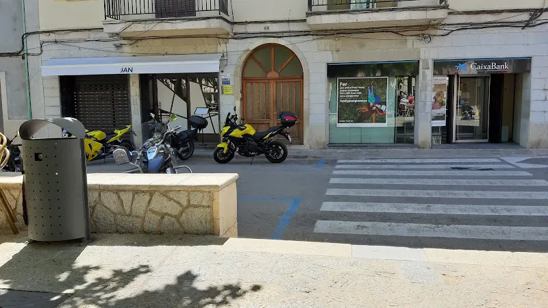Tabacs Exp. nº 2 - Estanco en Binissalem