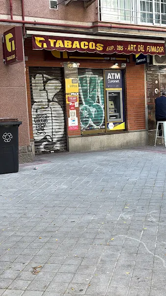 T Tabacos - Estanco en Madrid - foto 2