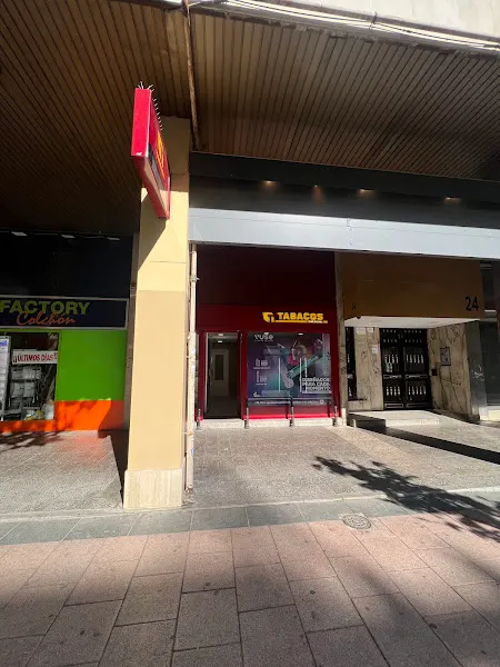 Estanco Orense 24 / cava de puros Exp 710