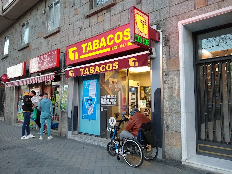Expendeduría 842 - Estanco en Madrid - foto 2