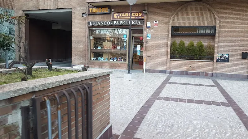 TABACOS - Estanco en Madrid - foto 2
