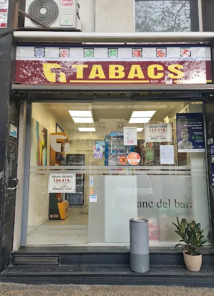 Tabacs Exp. nº 416 - Estanco en Barcelona - foto 2